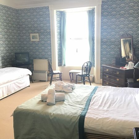 Cannon House Hotel รอธเซย์ ภายนอก รูปภาพ